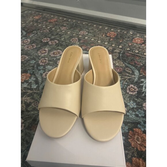 & OTHER STORIES Classic Leather Mules Beige Womens Size US 5 - Picture 4 of 9